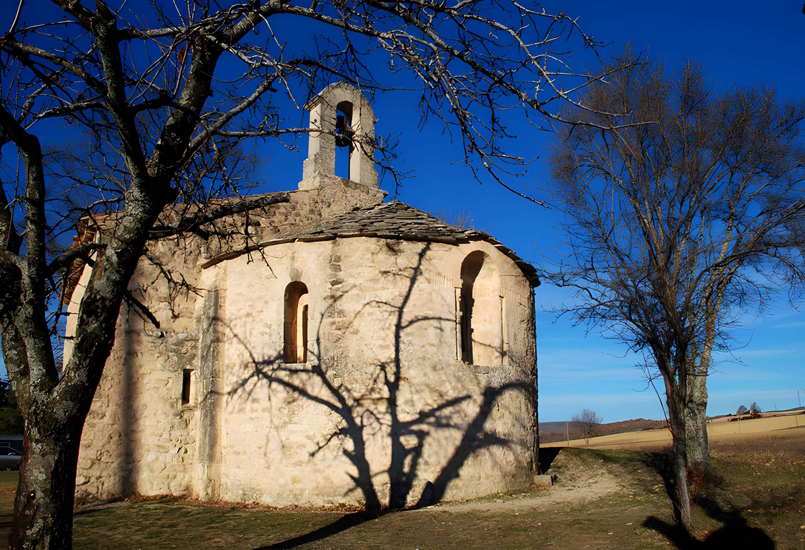 Chapelle Saint-Pierre de Pierrerue