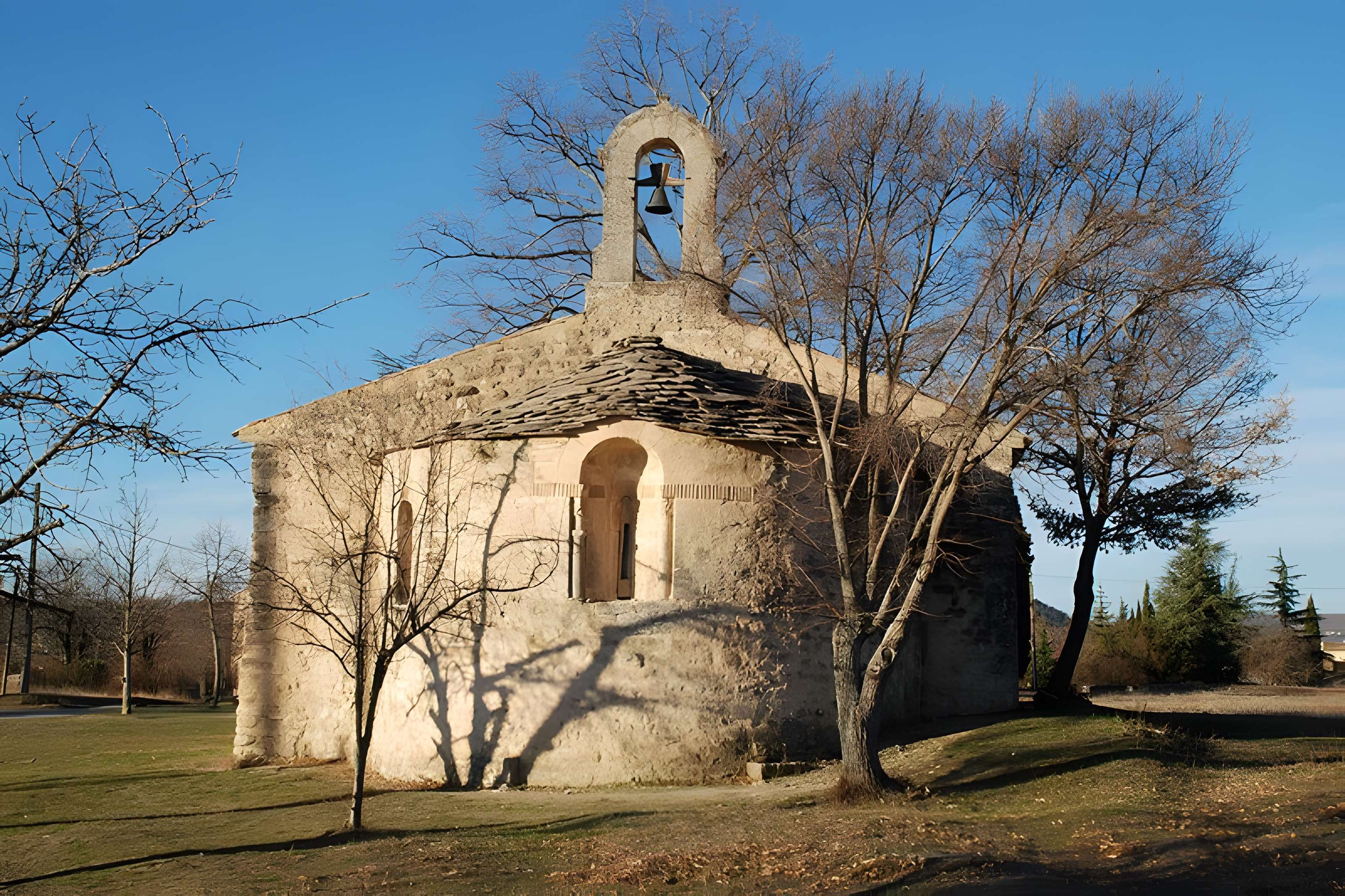 Chapelle Saint-Pierre de Pierrerue