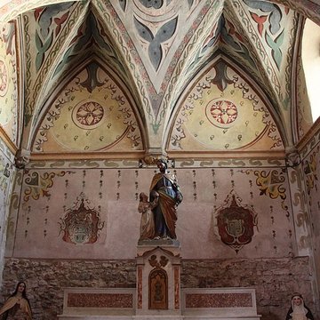 Chapelle Saint-Pierre de Roquebrune-sur-Argens
