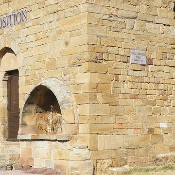 Chapelle Saint-Pierre de Roquebrune-sur-Argens