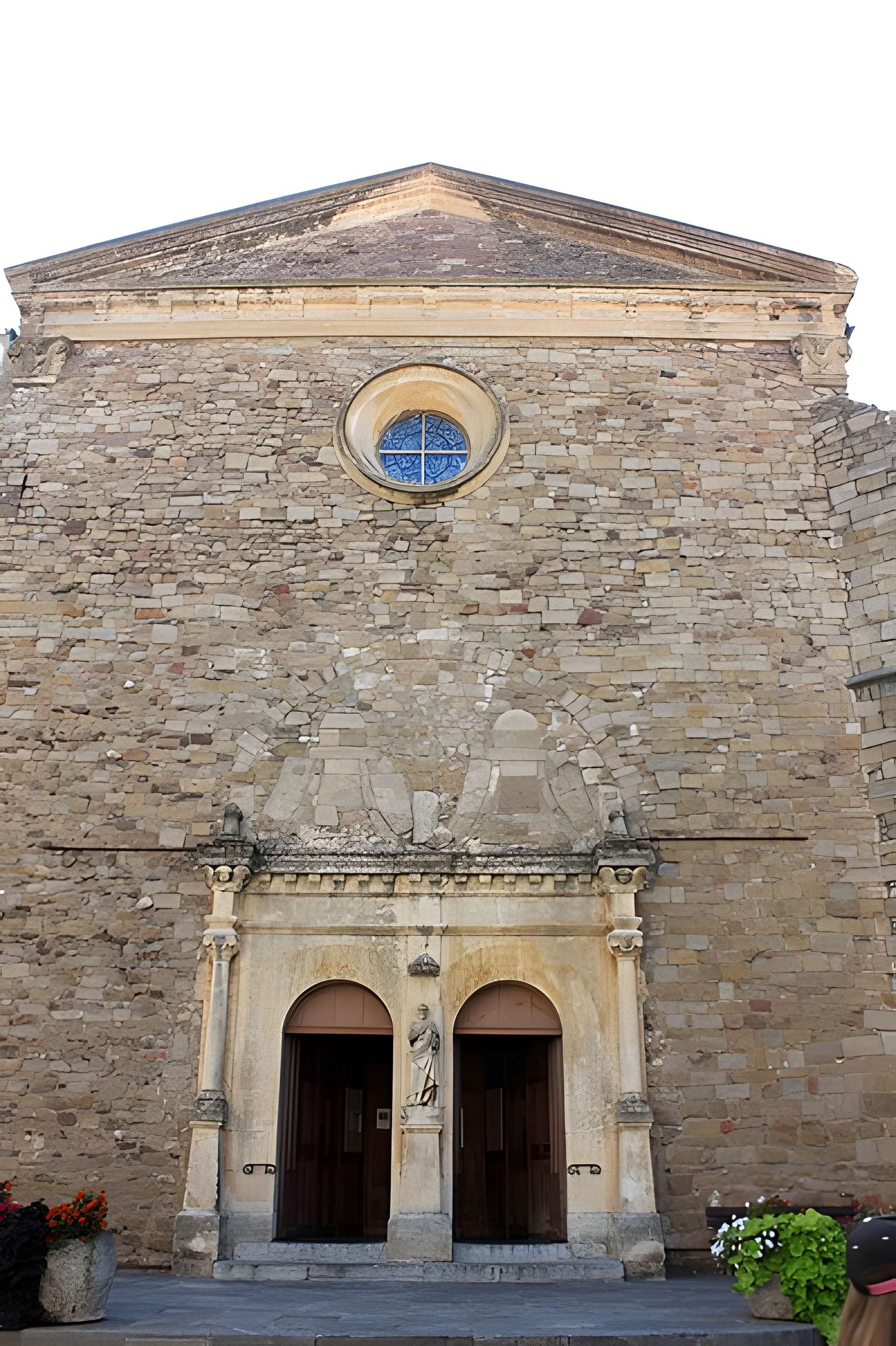 Chapelle Saint-Pierre de Roquebrune-sur-Argens