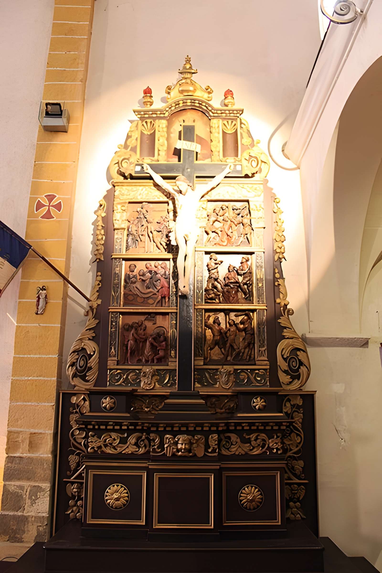 Chapelle Saint-Pierre de Roquebrune-sur-Argens