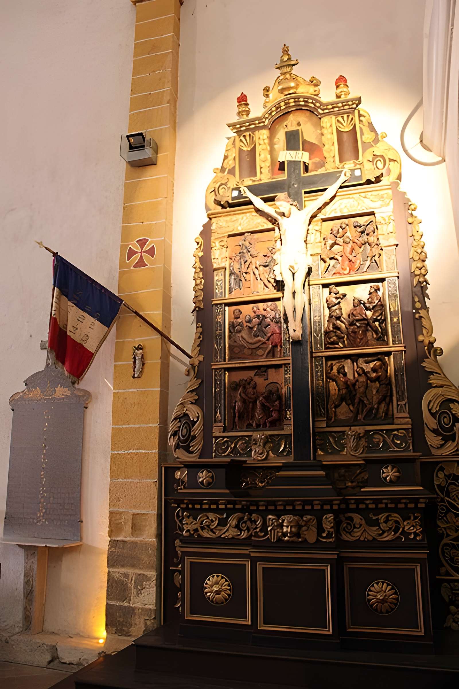 Chapelle Saint-Pierre de Roquebrune-sur-Argens