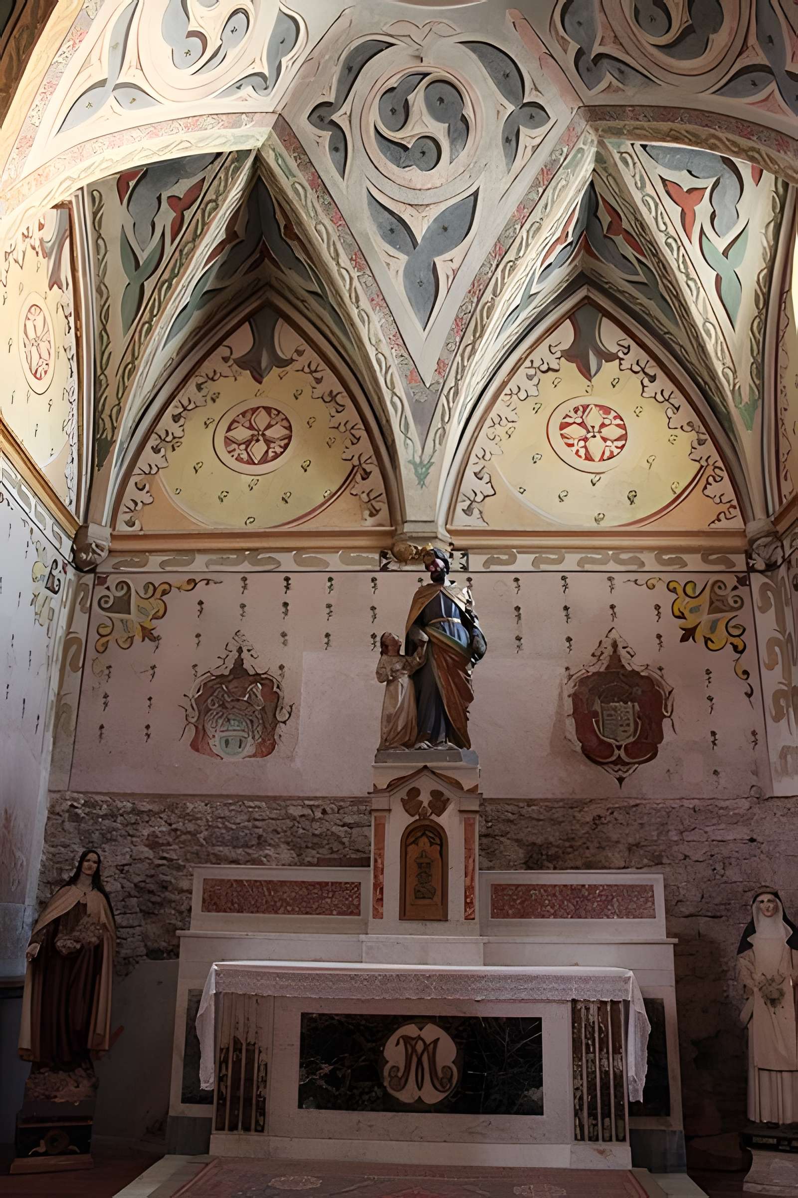 Chapelle Saint-Pierre de Roquebrune-sur-Argens