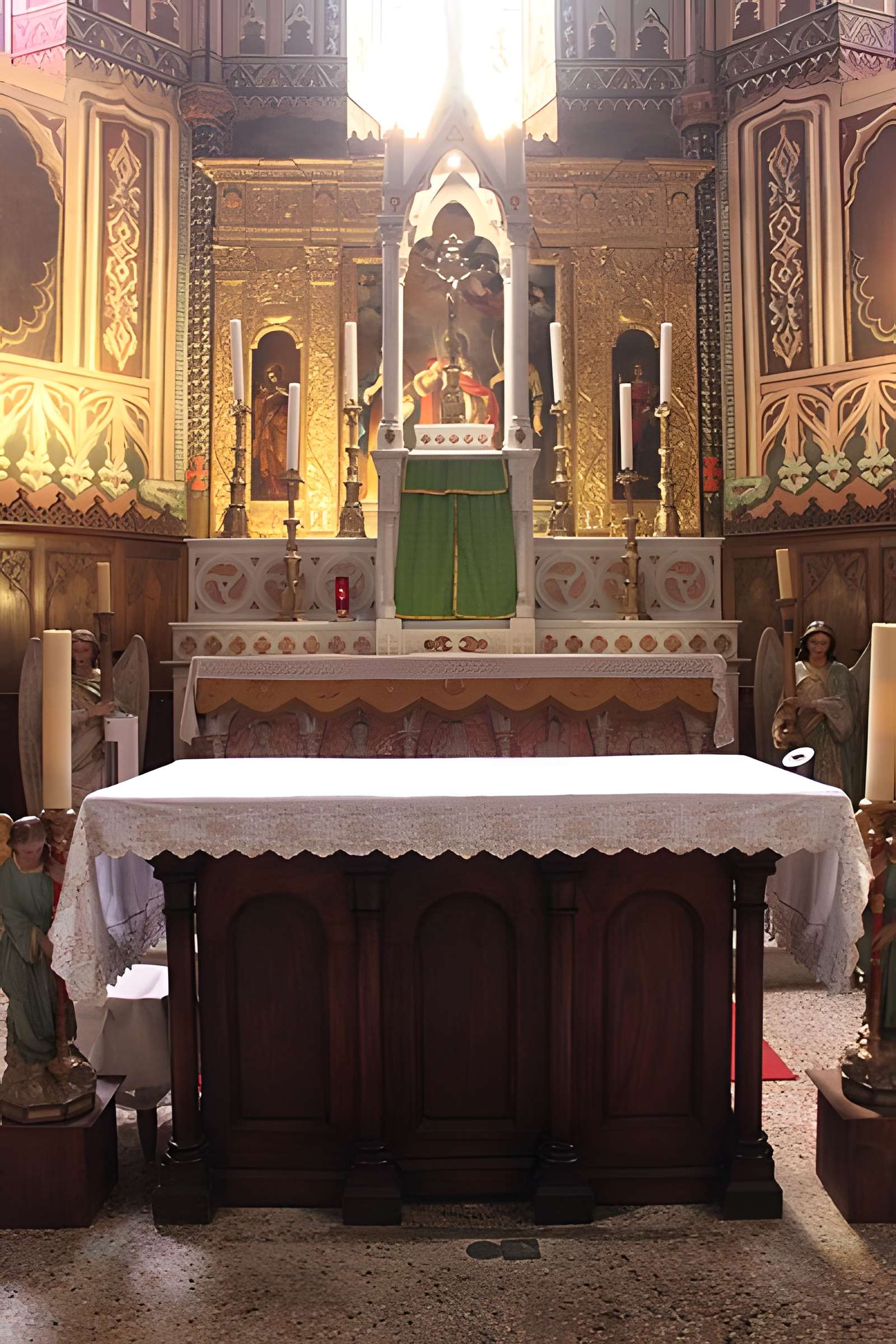 Chapelle Saint-Pierre de Roquebrune-sur-Argens
