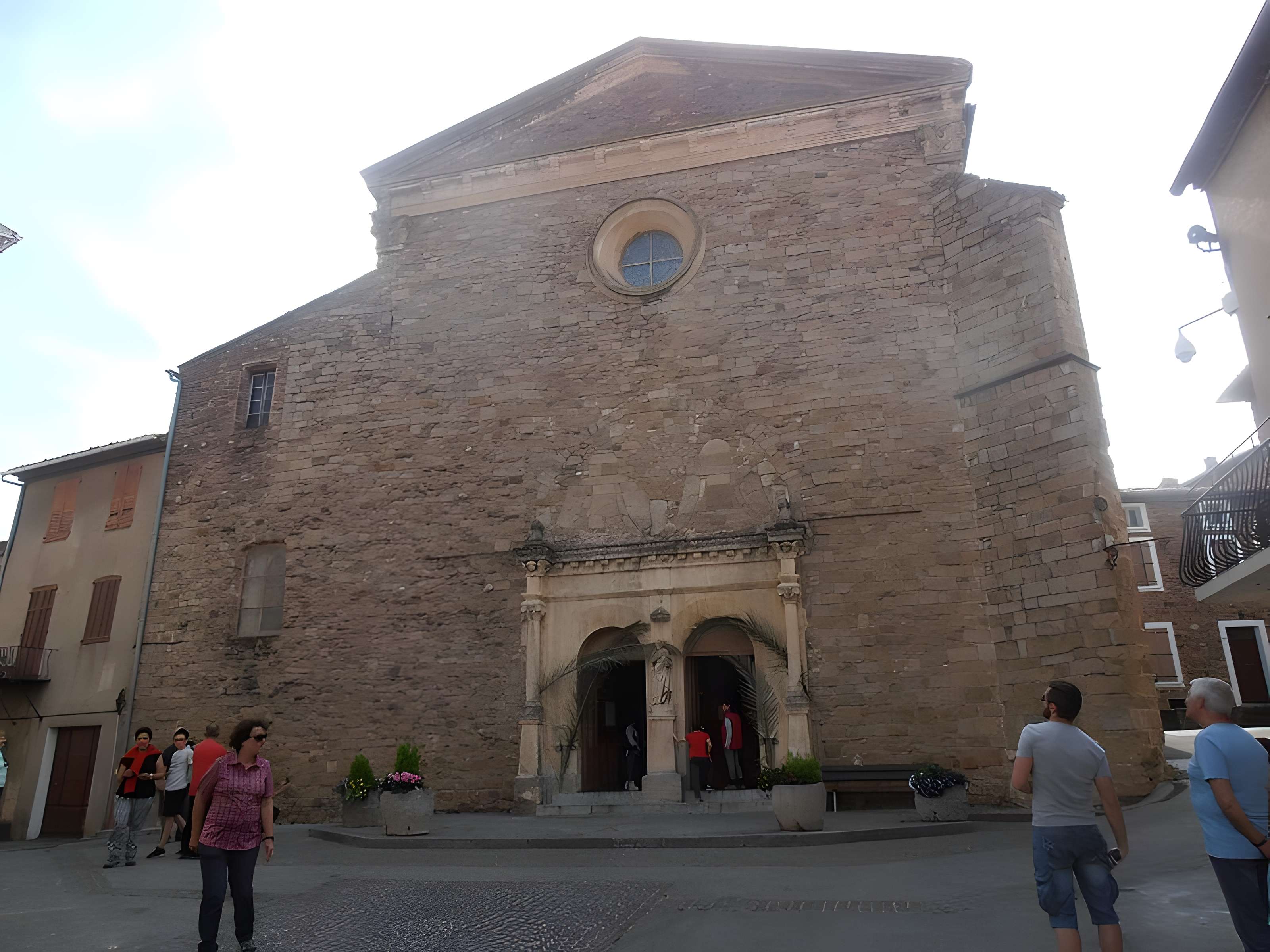 Chapelle Saint-Pierre de Roquebrune-sur-Argens
