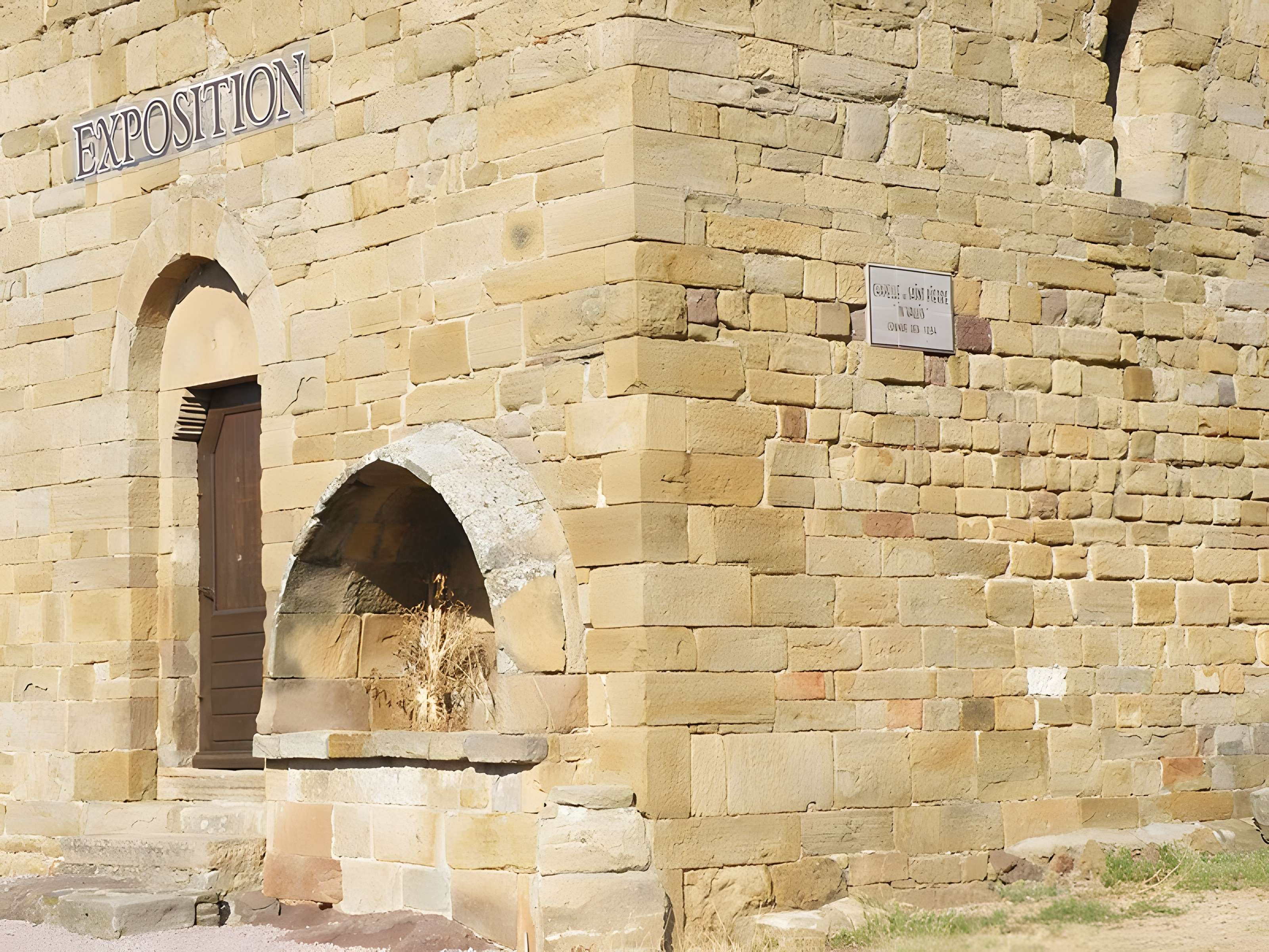 Chapelle Saint-Pierre de Roquebrune-sur-Argens