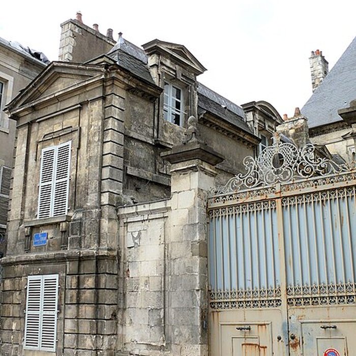 Photo de Hôtel du Bureau des Finances de Bourges