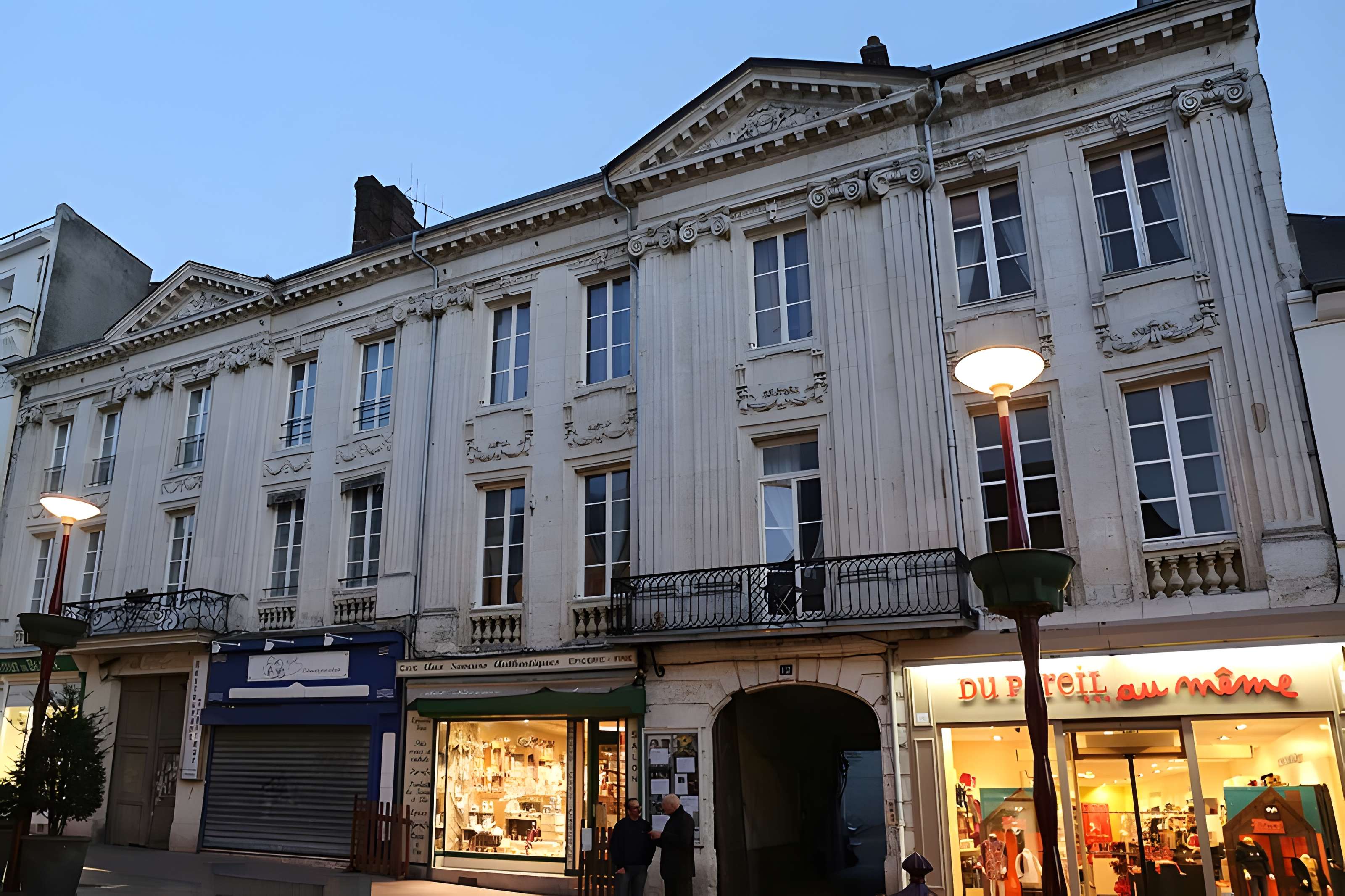 Hôtel du duc de Charrost à Bolbec