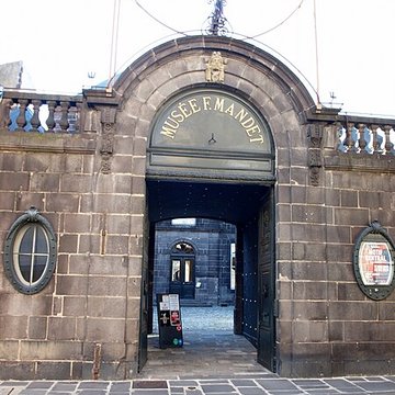 Hôtel du Fraisse du Cheix à Riom