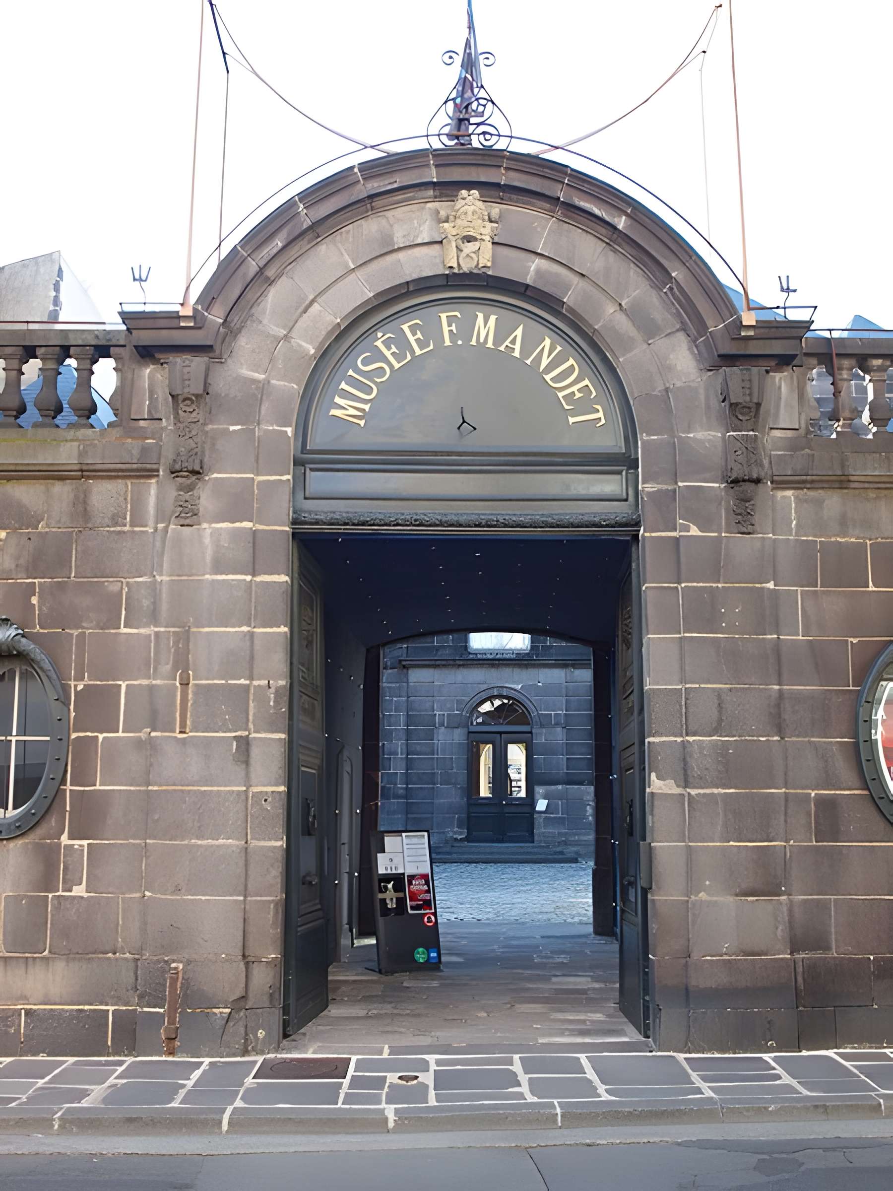 Hôtel du Fraisse du Cheix à Riom