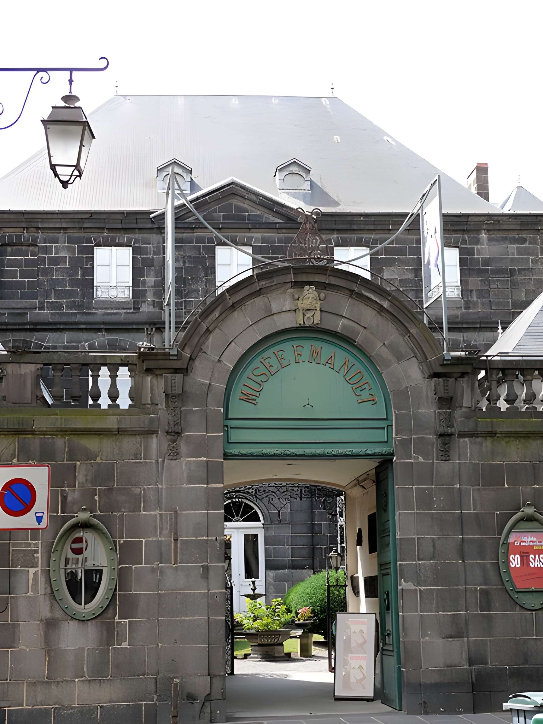 Hôtel du Fraisse du Cheix à Riom