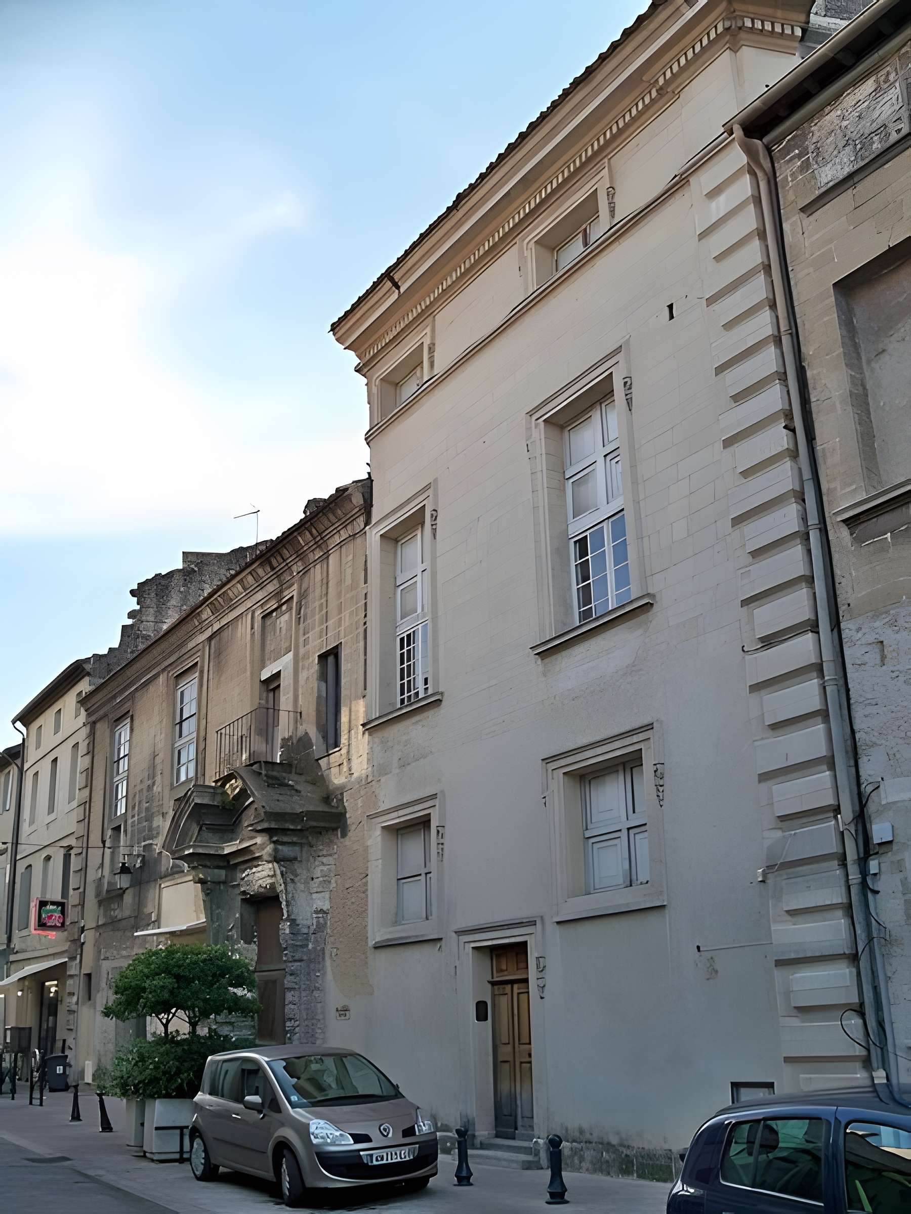 Hôtel du Prince de Conti à Villeneuve-lès-Avignon