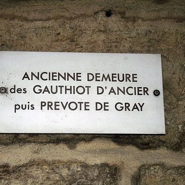 Hôtel Gauthiot dAncier à Gray