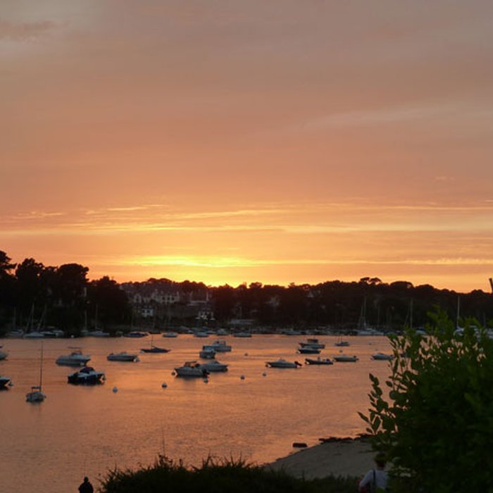 Photo de Hôtel le Minaret à Bénodet