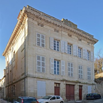 hotel lespinay de beaumont a fontenay le comte