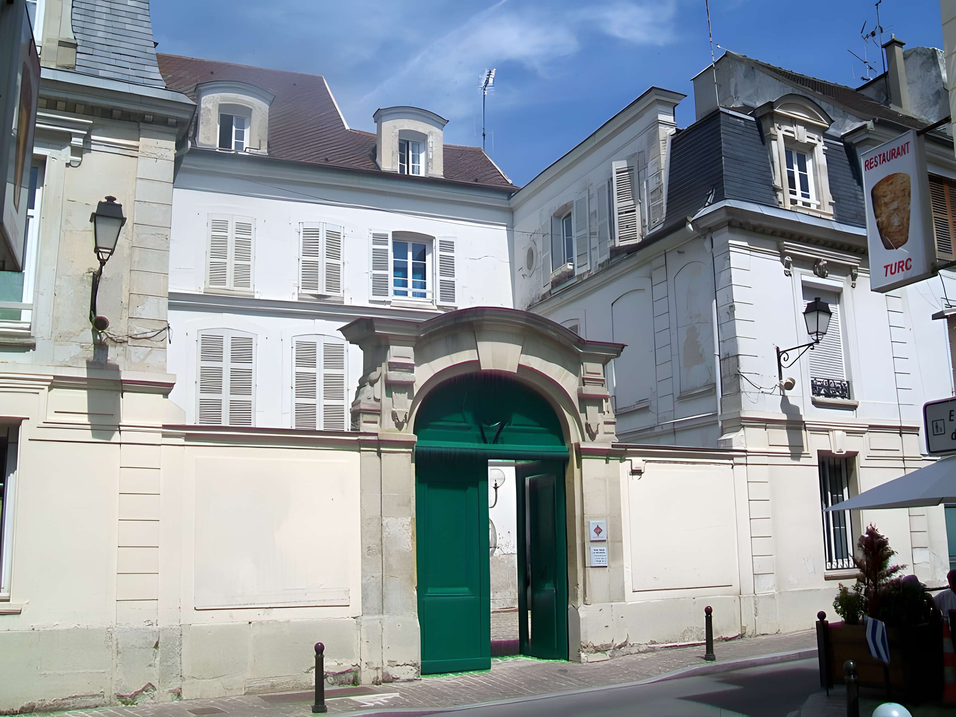 Hôtel Macé de Montoury à Meaux 