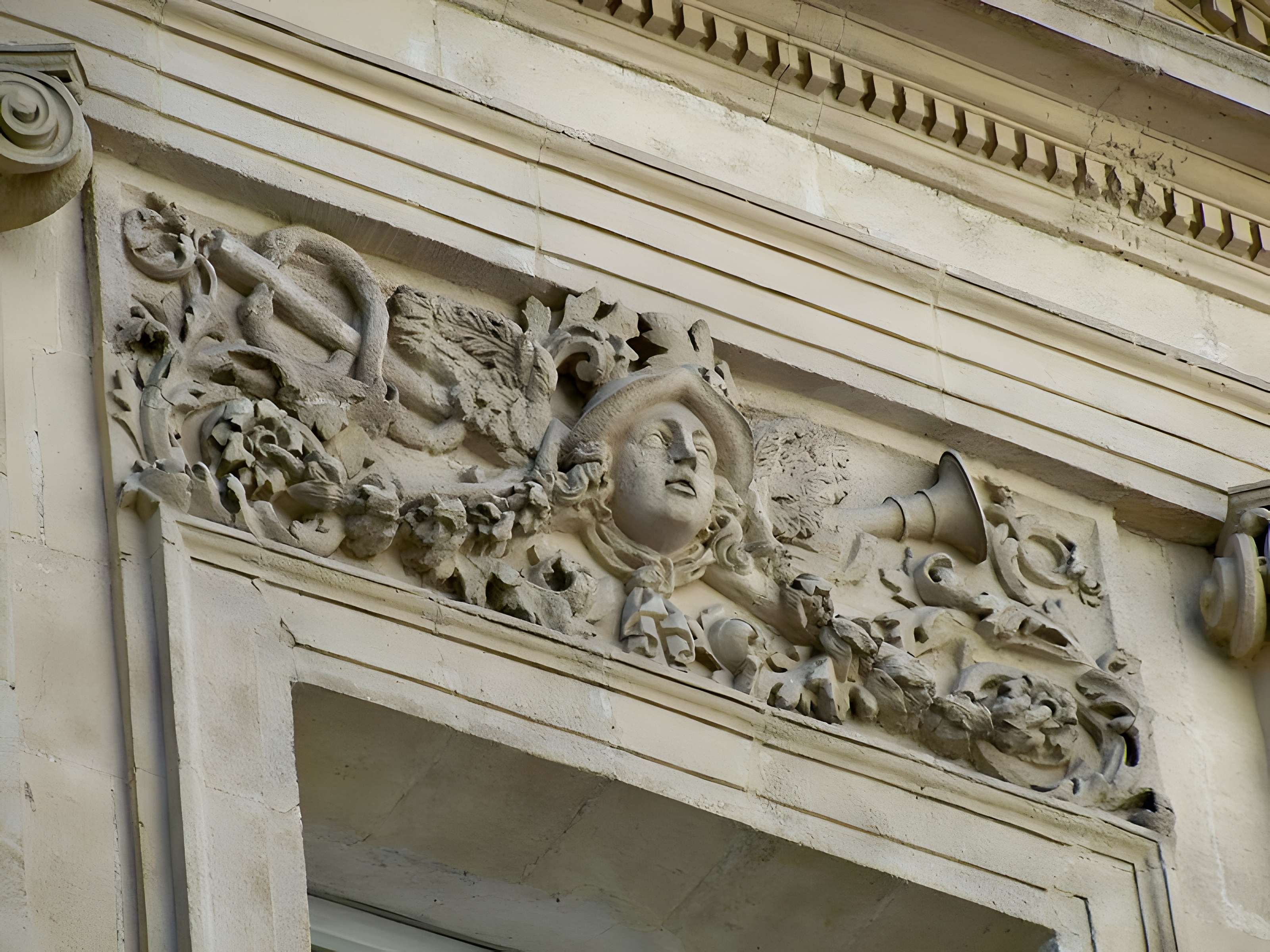 Hôtel Madon de Châteaublanc à Avignon
