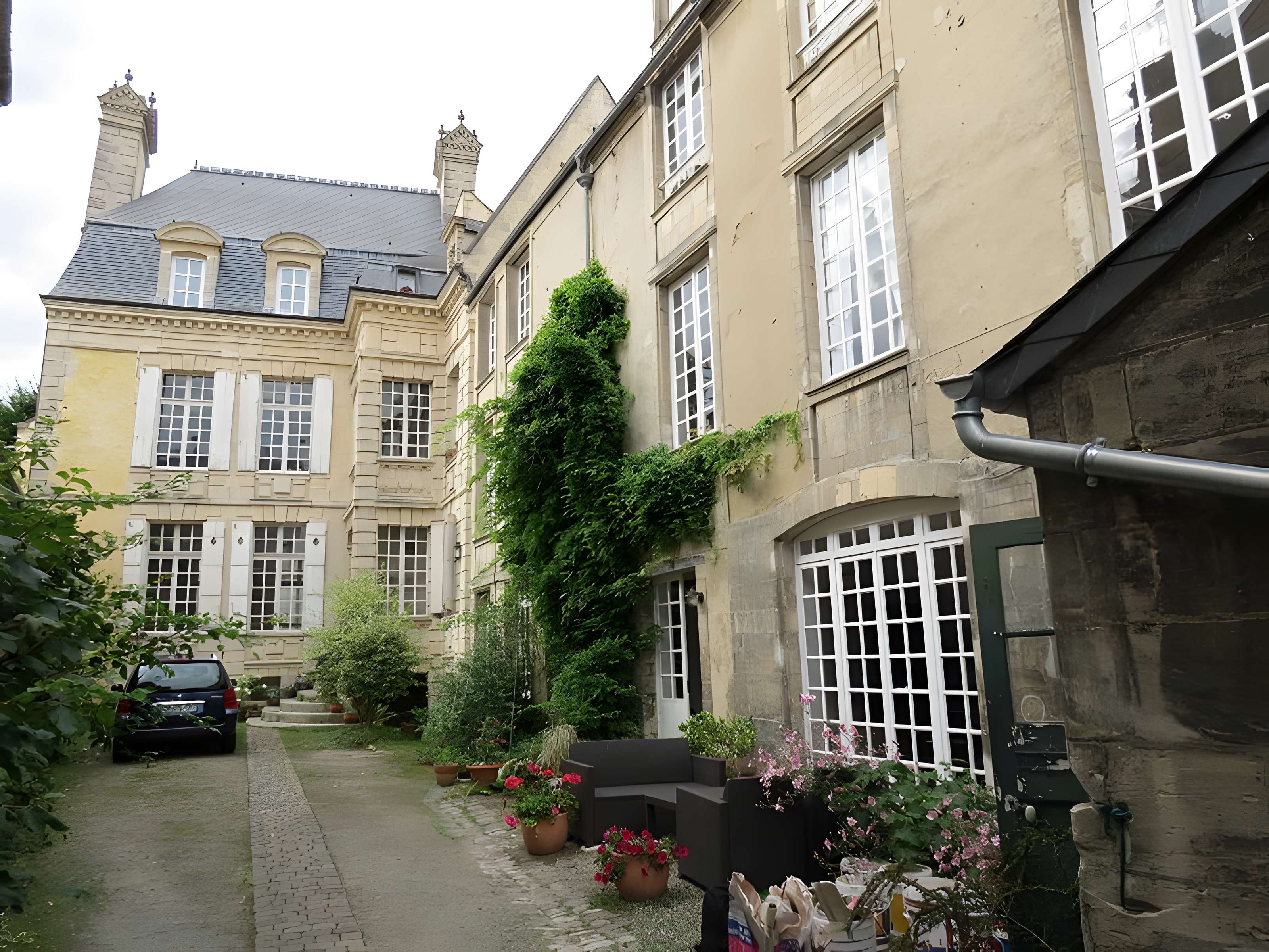 Hôtel Morel de la Carbonnière à Bayeux 