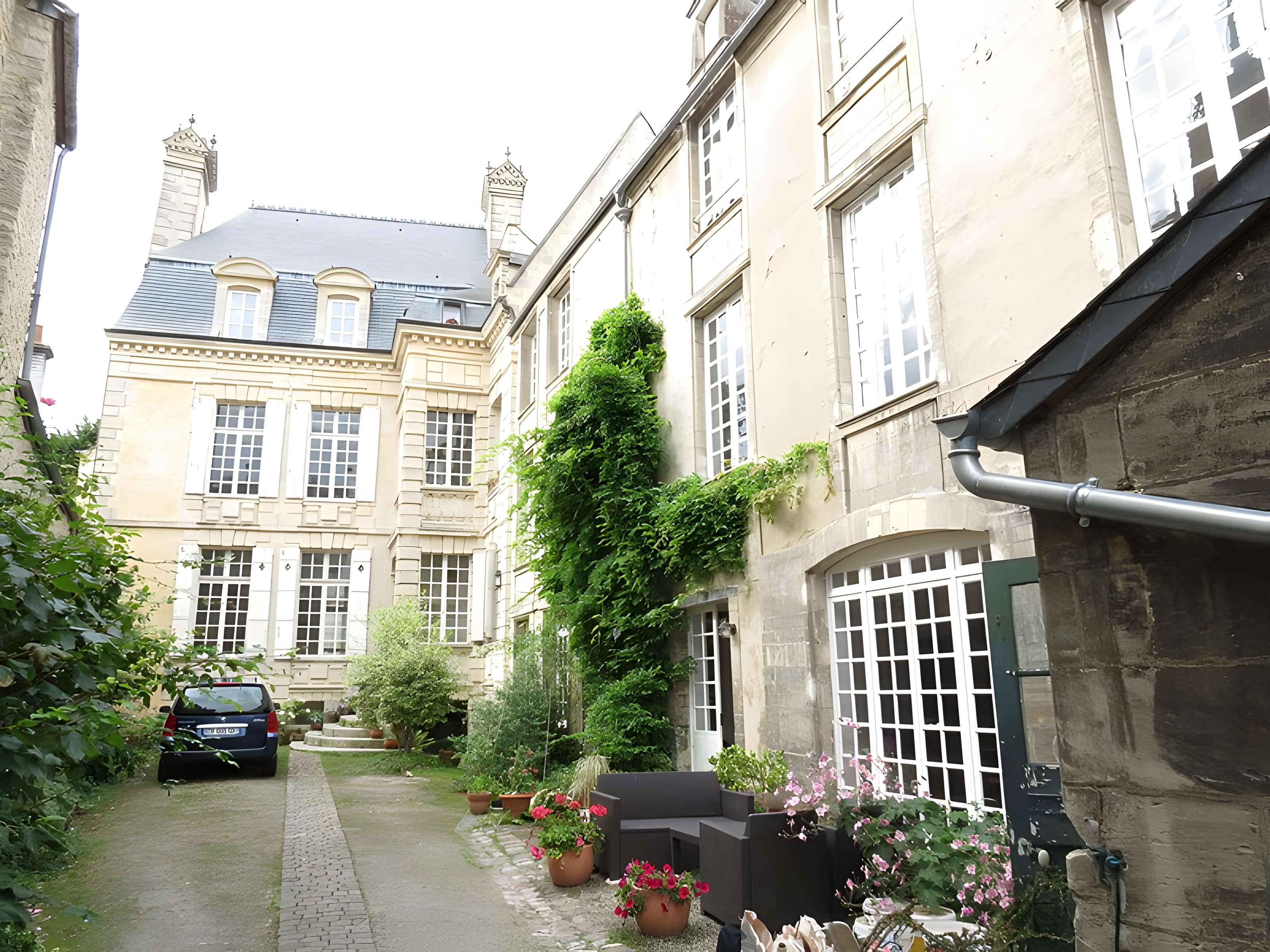 Hôtel Morel de la Carbonnière à Bayeux