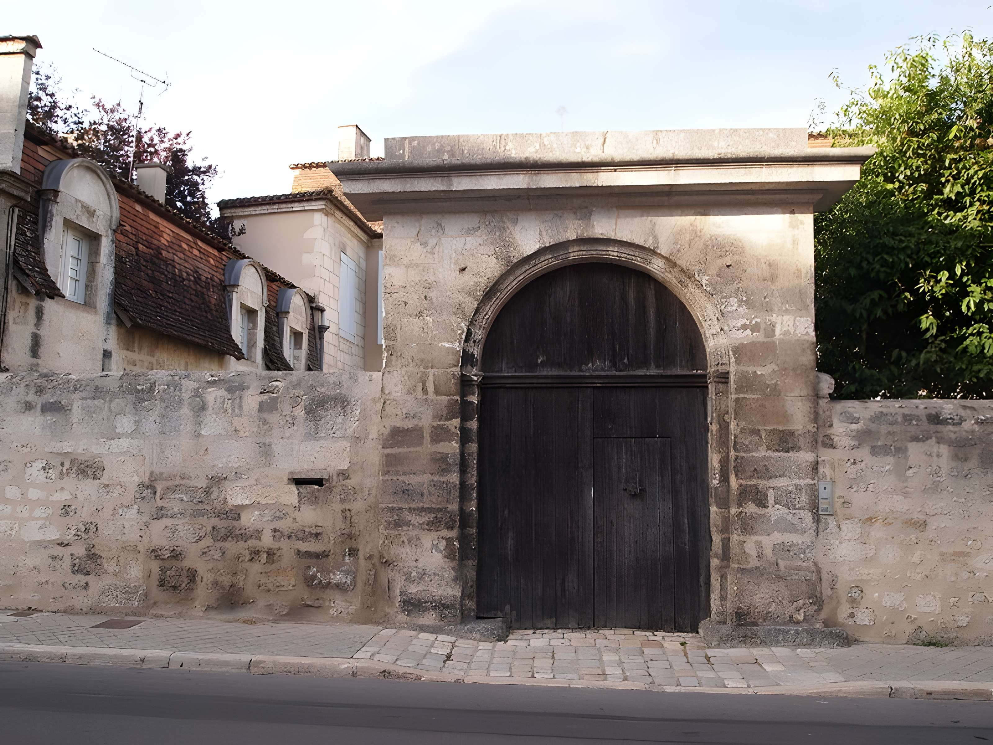 Hôtel Mousnier-Longpré à Angoulême 
