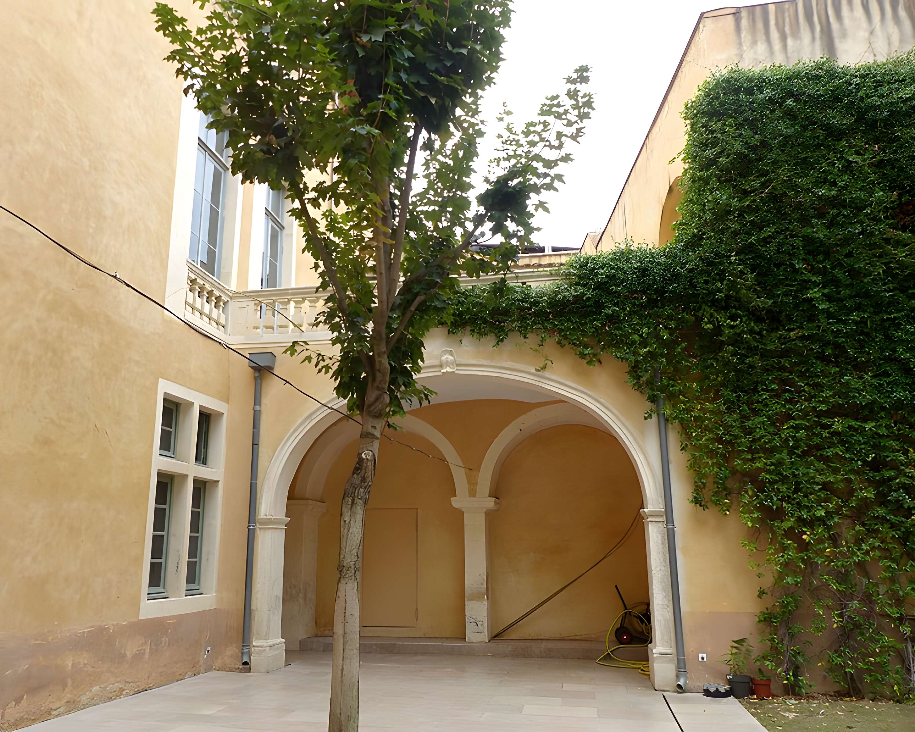 Hôtel Novi de Caveirac à Nîmes