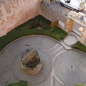 Hôtel Pelletier à Saint-Haon-le-Châtel