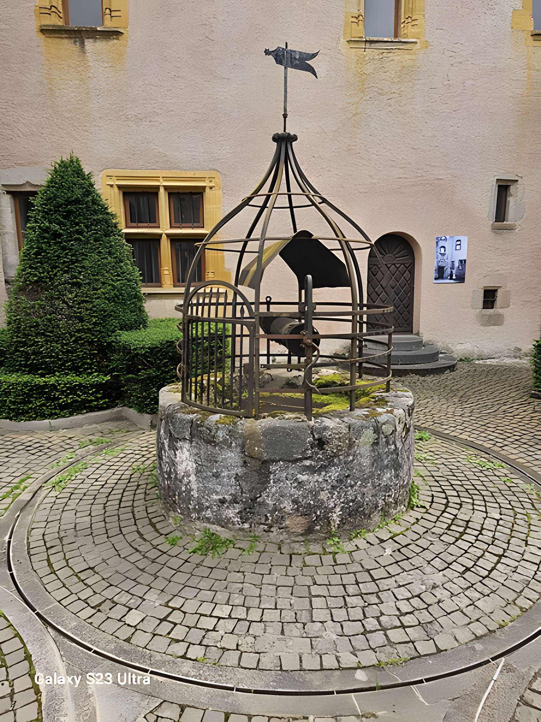 Hôtel Pelletier à Saint-Haon-le-Châtel