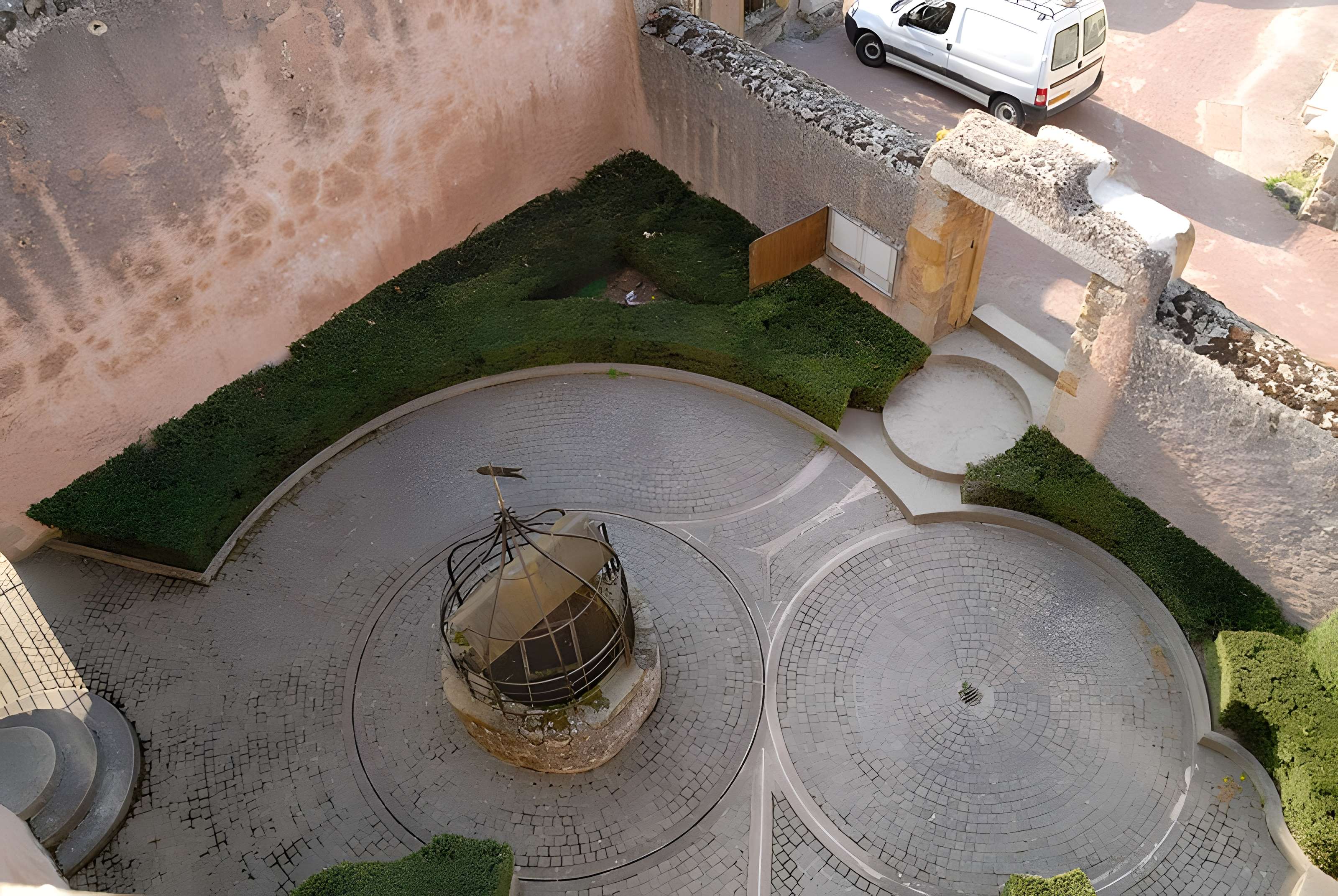 Hôtel Pelletier à Saint-Haon-le-Châtel