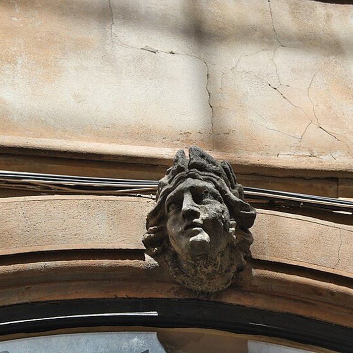 Photo de Hôtel Perrin de Jonquières à Arles