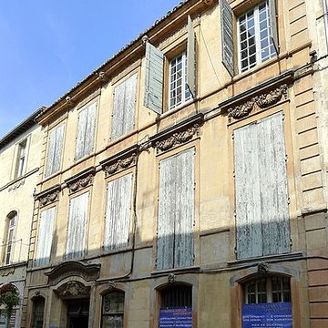 Hôtel Perrin de Jonquières à Arles