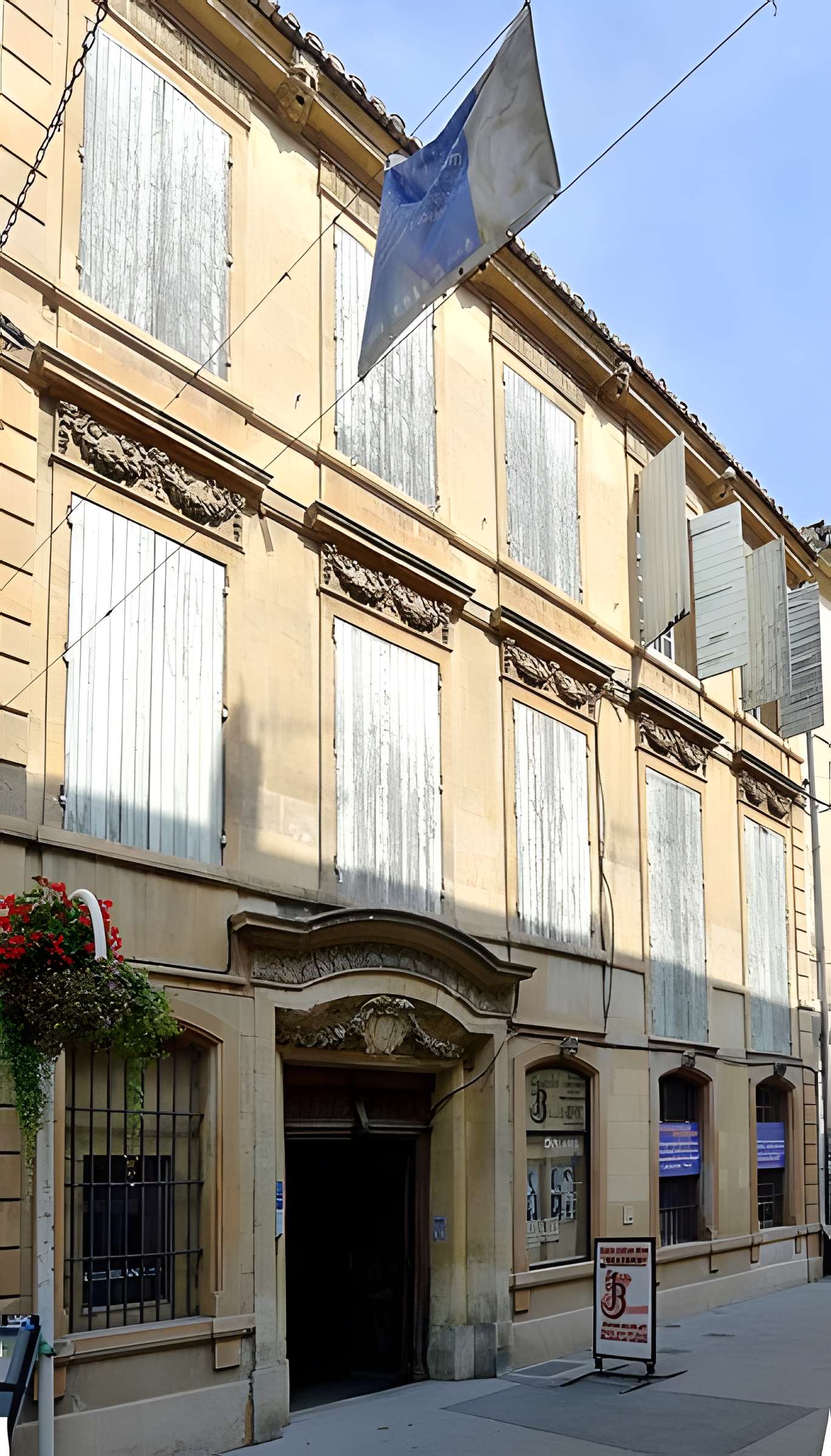 Hôtel Perrin de Jonquières à Arles