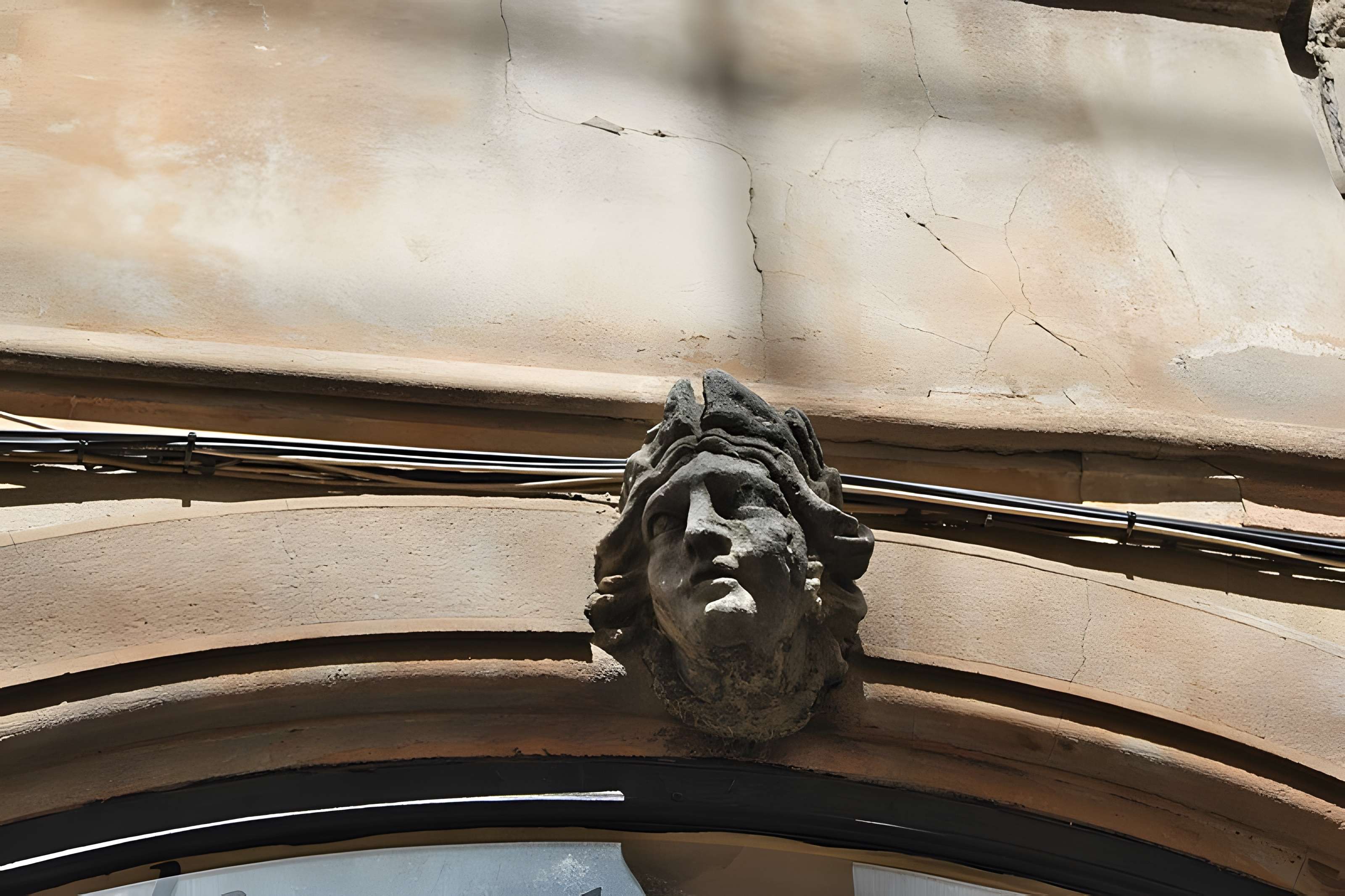 Hôtel Perrin de Jonquières à Arles