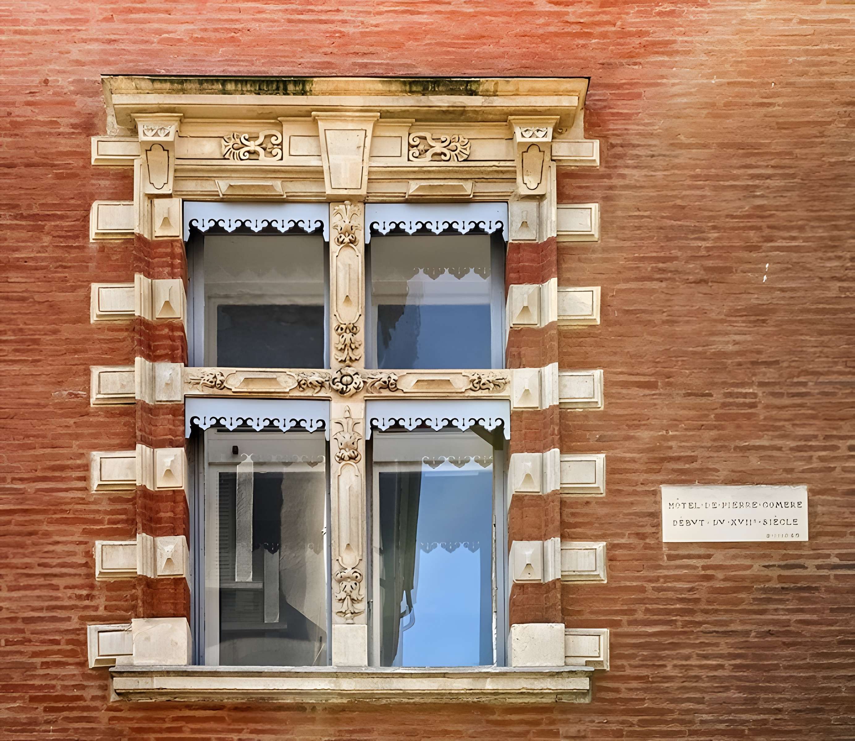 Hôtel Pierre Comère à Toulouse 