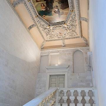 Hôtel Pierre de Luxembourg à Villeneuve-lès-Avignon