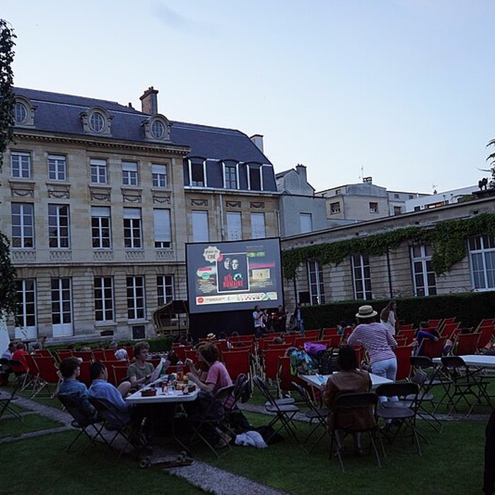 Photo de Hôtel Ponsardin à Reims