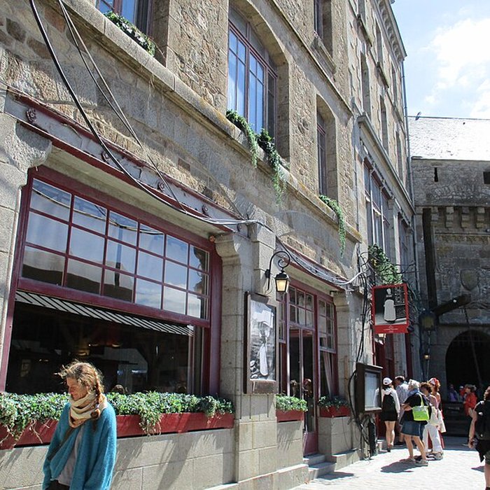 Photo de Hôtel principal des établissements Poulard au Mont-Saint-Michel