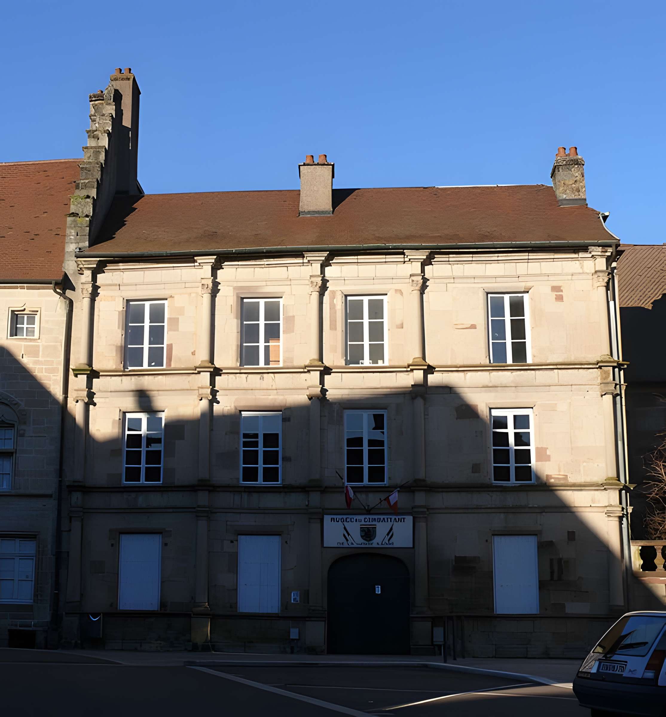 Hôtel Pusel à Luxeuil-les-Bains 