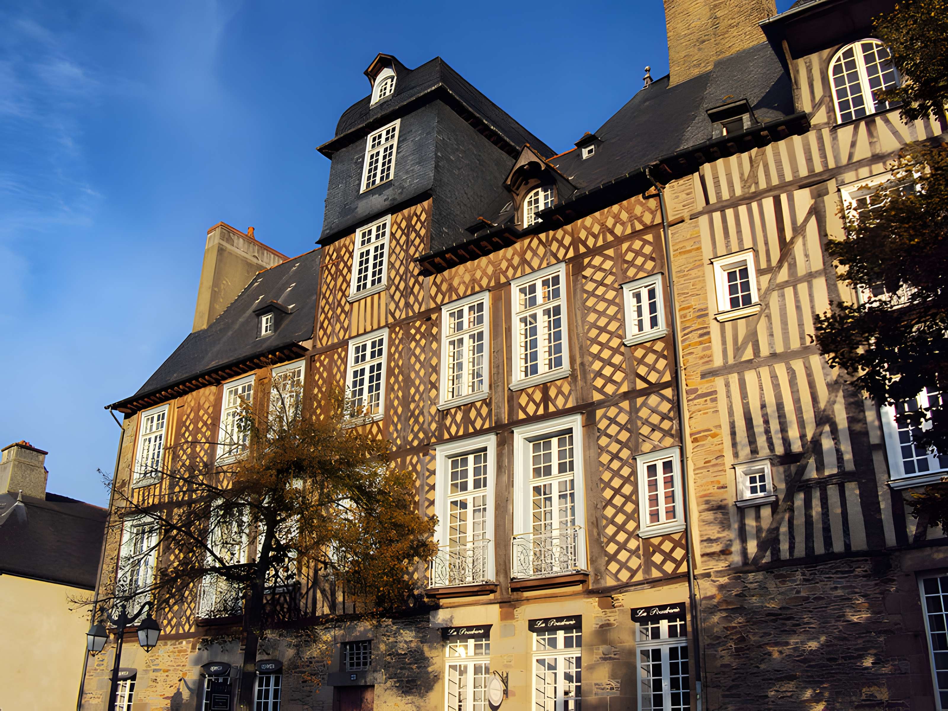 Hôtel Racapé-de-La-Feuillée à Rennes