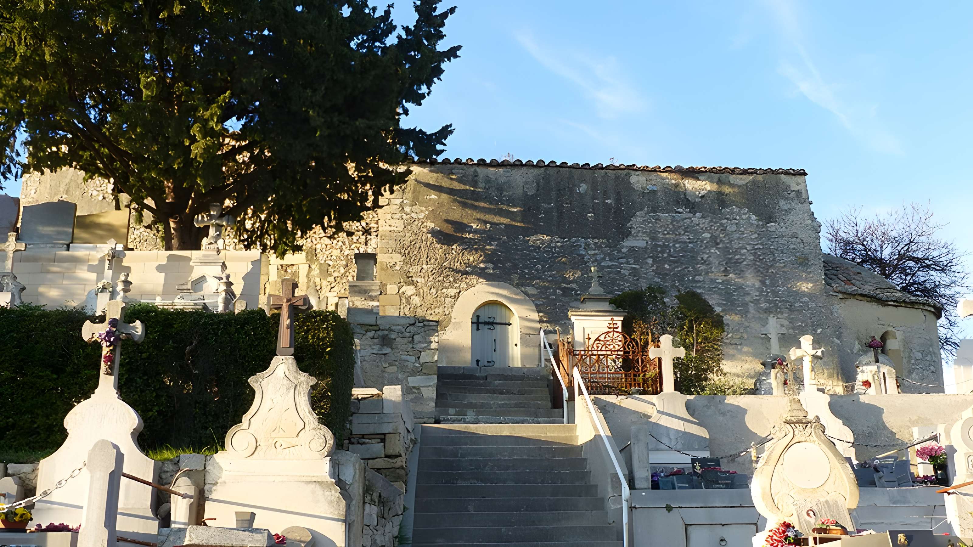 Chapelle Saint-Vérédème d'Eyguières