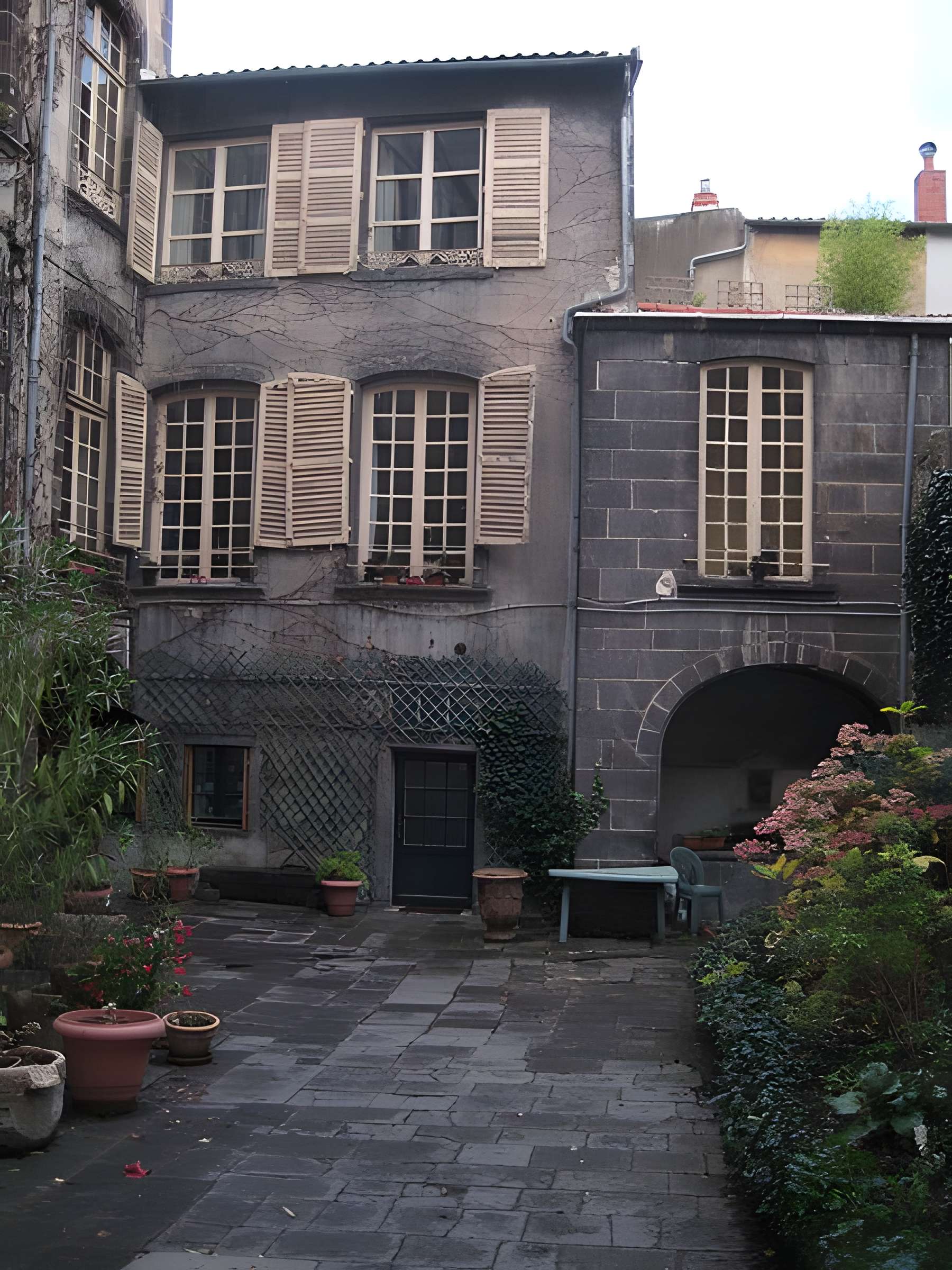 Hôtel Reboul-Sadourny à Clermont-Ferrand 