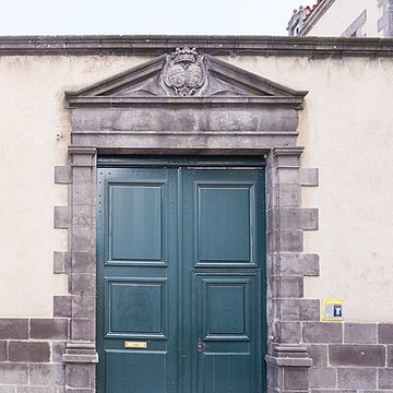 hotel rollet d avaux a riom