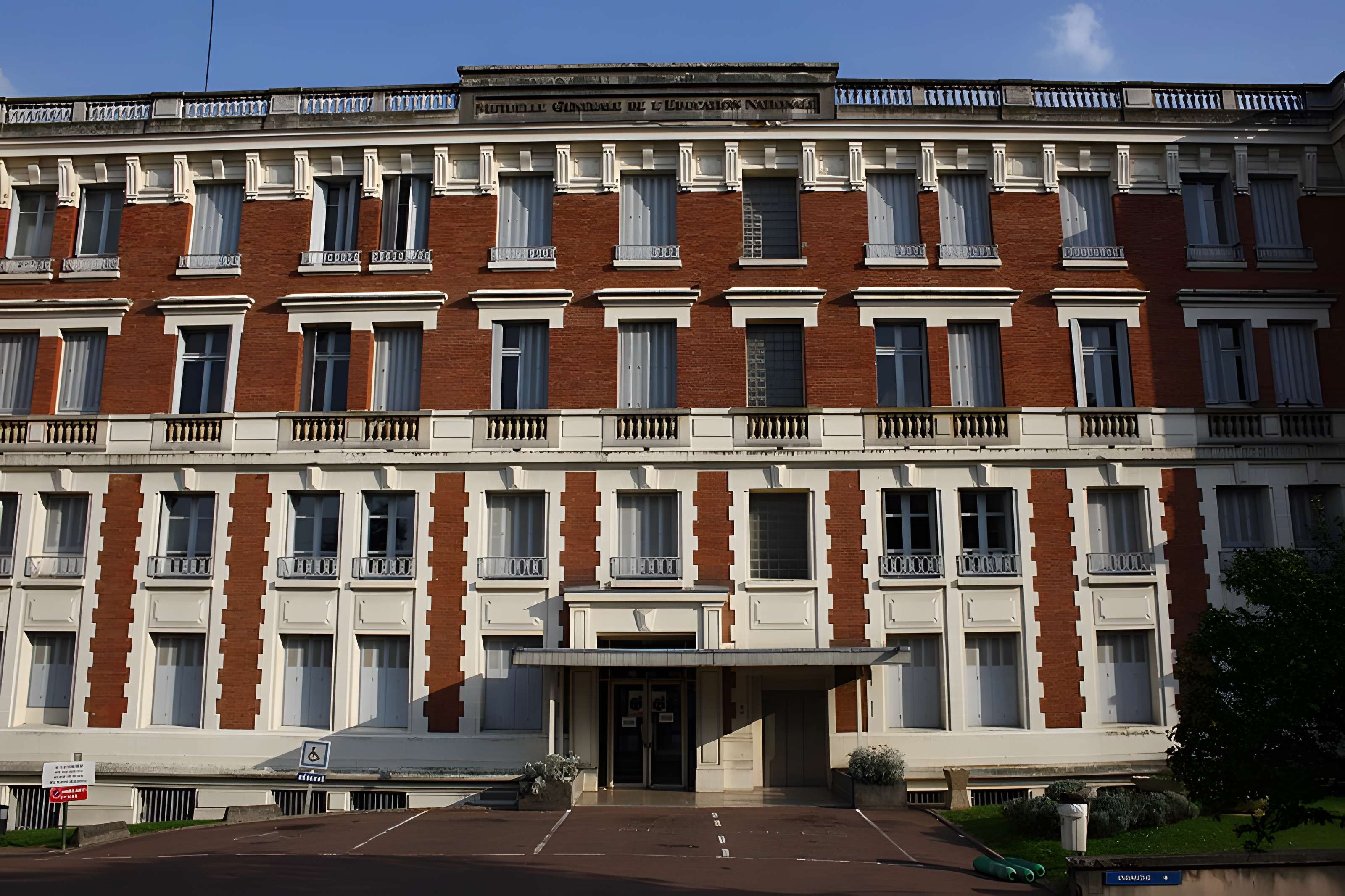 Hôtel Royal de Maisons-Laffitte