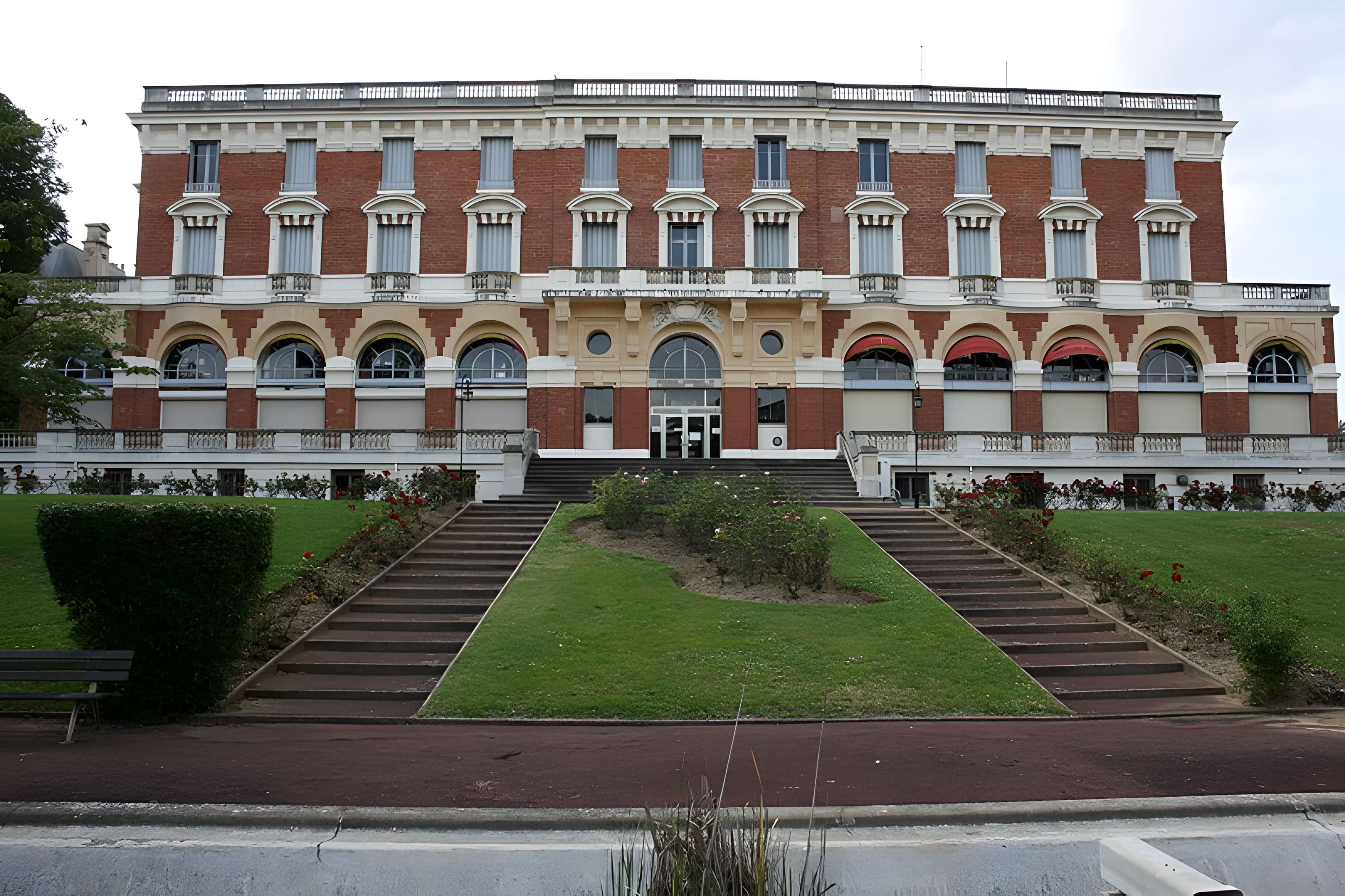 Hôtel Royal de Maisons-Laffitte