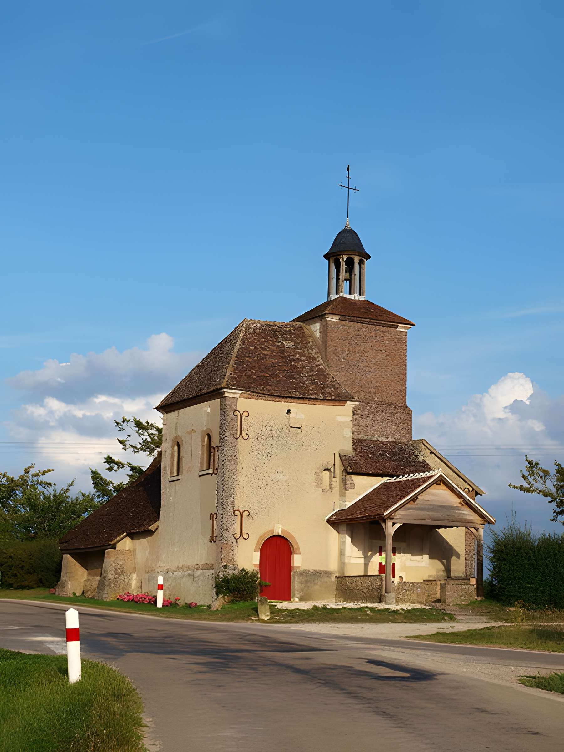Chapelle-ermitage Sainte-Anne d'Aillant-sur-Tholon