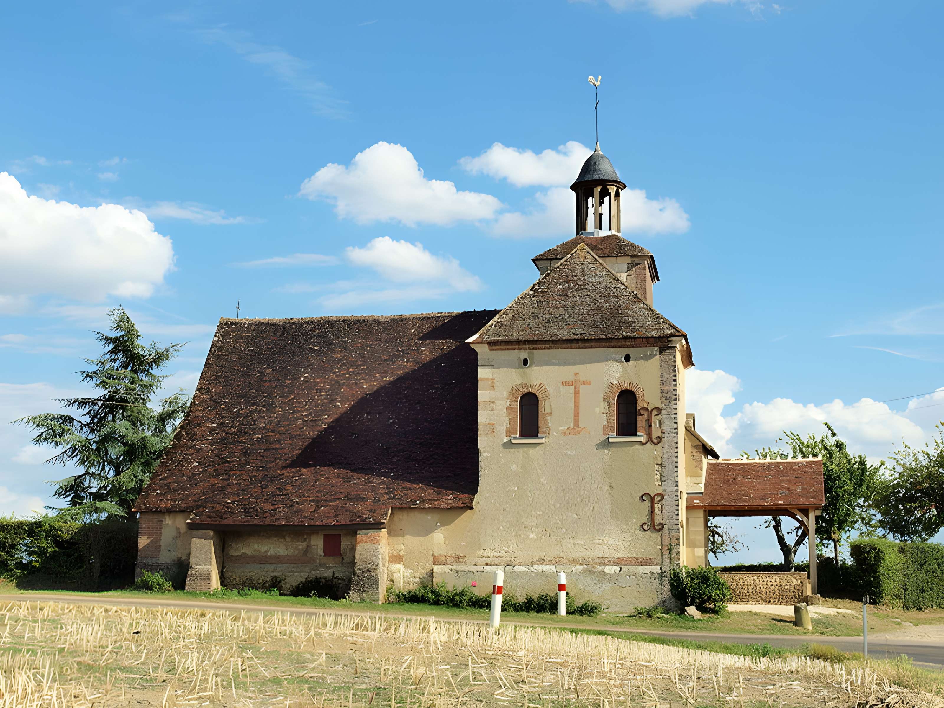 Chapelle-ermitage Sainte-Anne d'Aillant-sur-Tholon