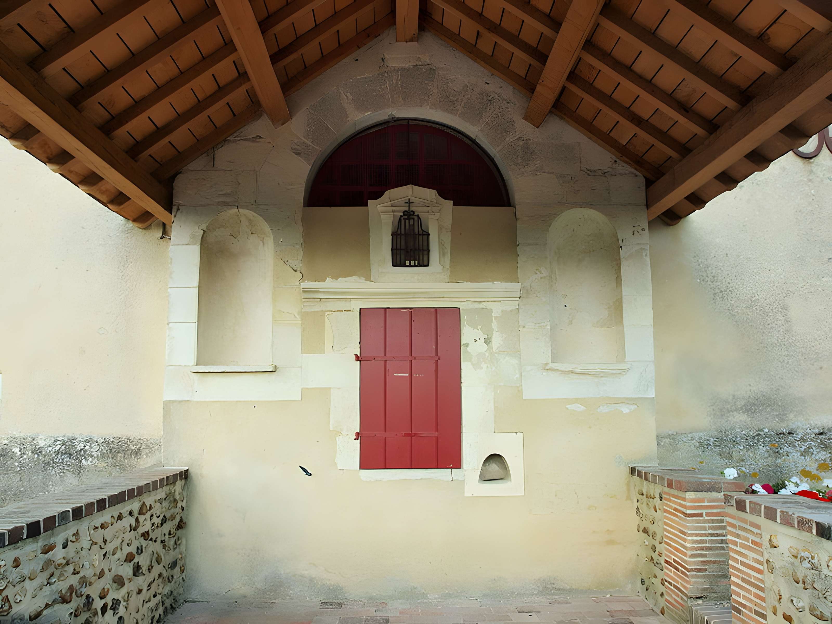 Chapelle-ermitage Sainte-Anne d'Aillant-sur-Tholon