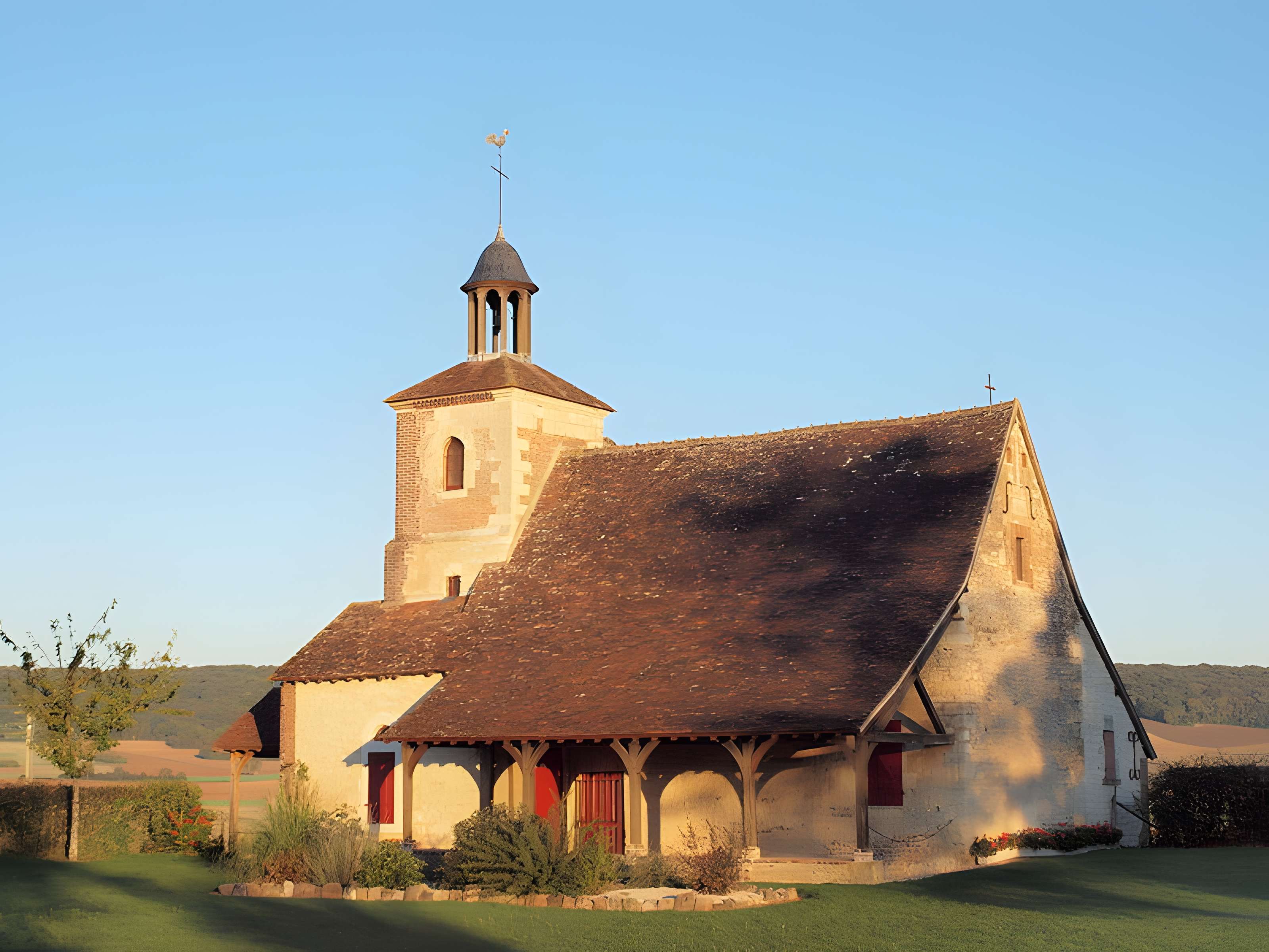 Chapelle-ermitage Sainte-Anne d'Aillant-sur-Tholon