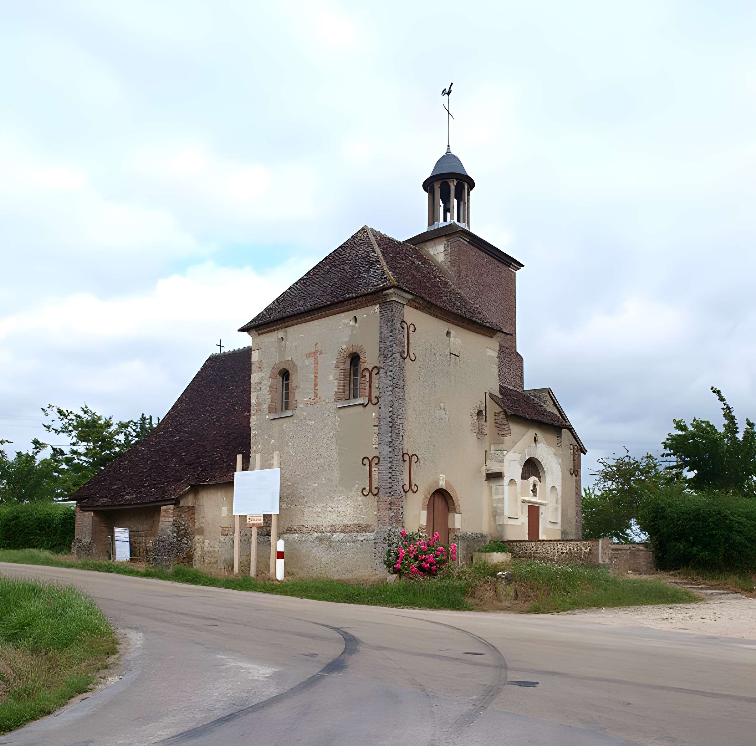Chapelle-ermitage Sainte-Anne d'Aillant-sur-Tholon