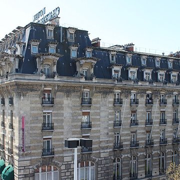 Ancien Hôtel Terminus, actuel Grand Hôtel Mercure Château Perrache